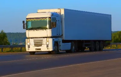 İzmir ile Şarkikaraağaç Arası Öğrenci Eşyası Taşıma